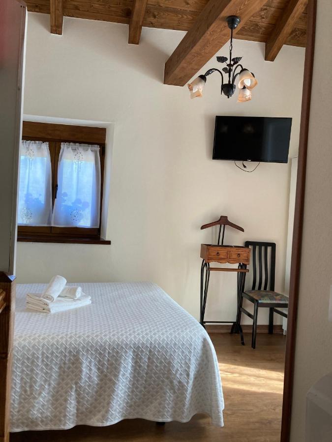 Casa Elena Cangas De Onis Con Wifi Y Parking Gratuito Cangas de Onís Exterior foto