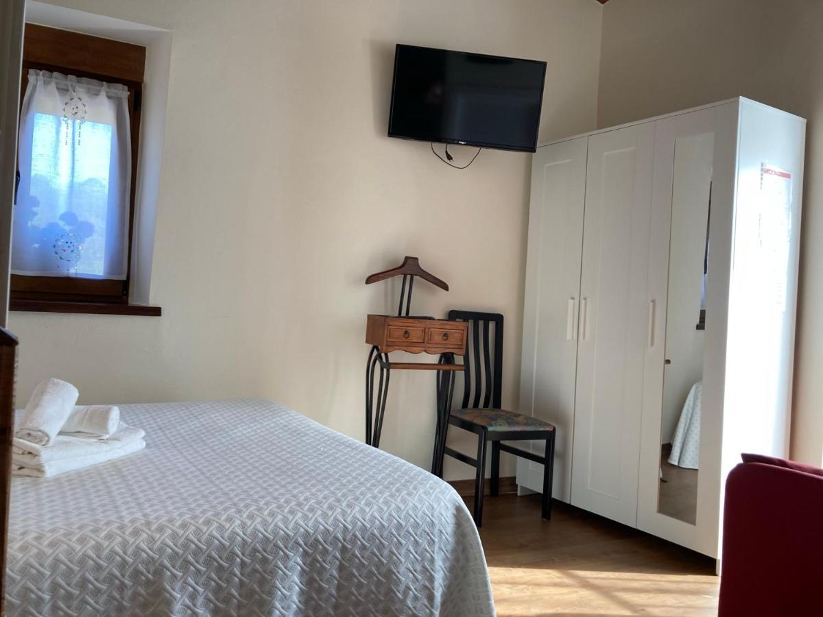 Casa Elena Cangas De Onis Con Wifi Y Parking Gratuito Cangas de Onís Exterior foto